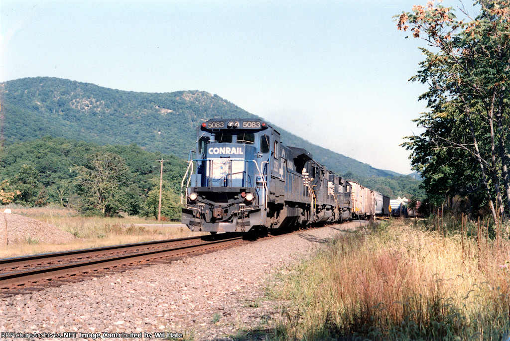 Conrail B40-8 5083